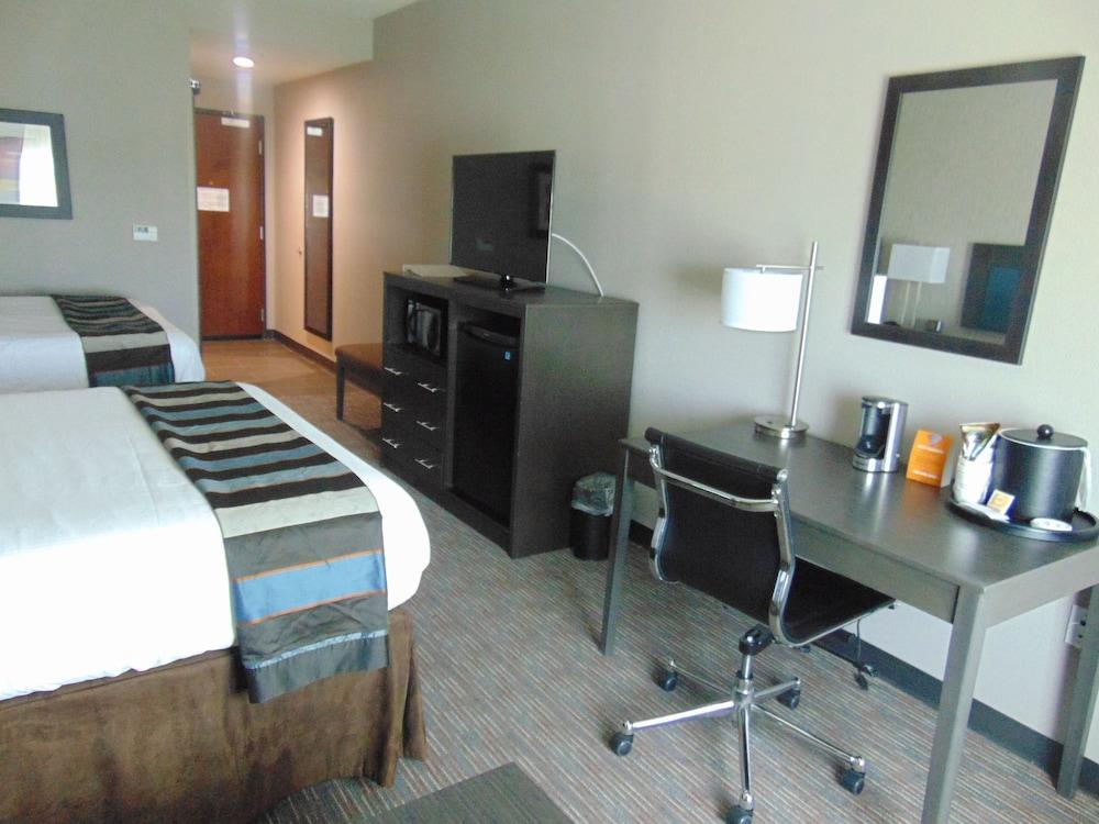 Wingate by Wyndham Lubbock near Texas Tech Univ. Medical Ctr photo 15