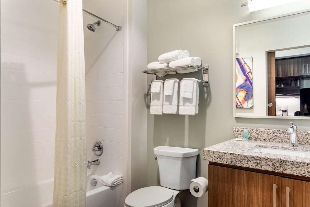 MainStay Suites Lancaster Dallas South photo 27