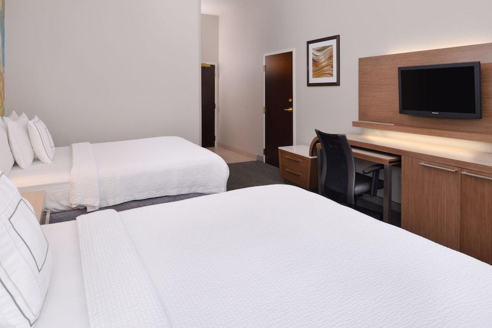 Courtyard by Marriott Beaumont photo 19