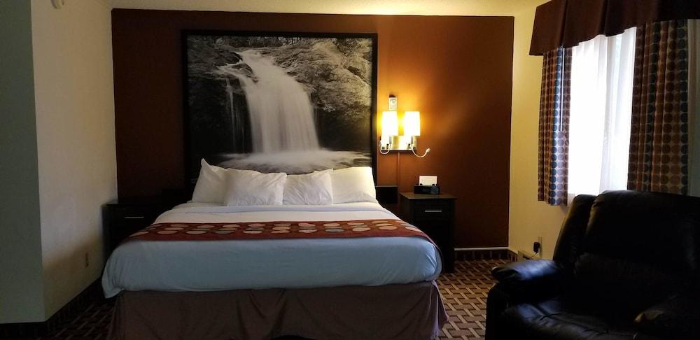 Super 8 by Wyndham Ashland photo 13