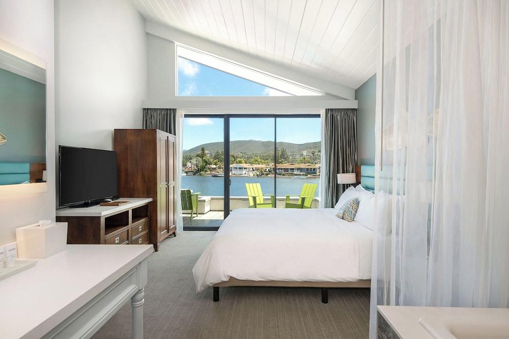 Lakehouse Resort photo 39