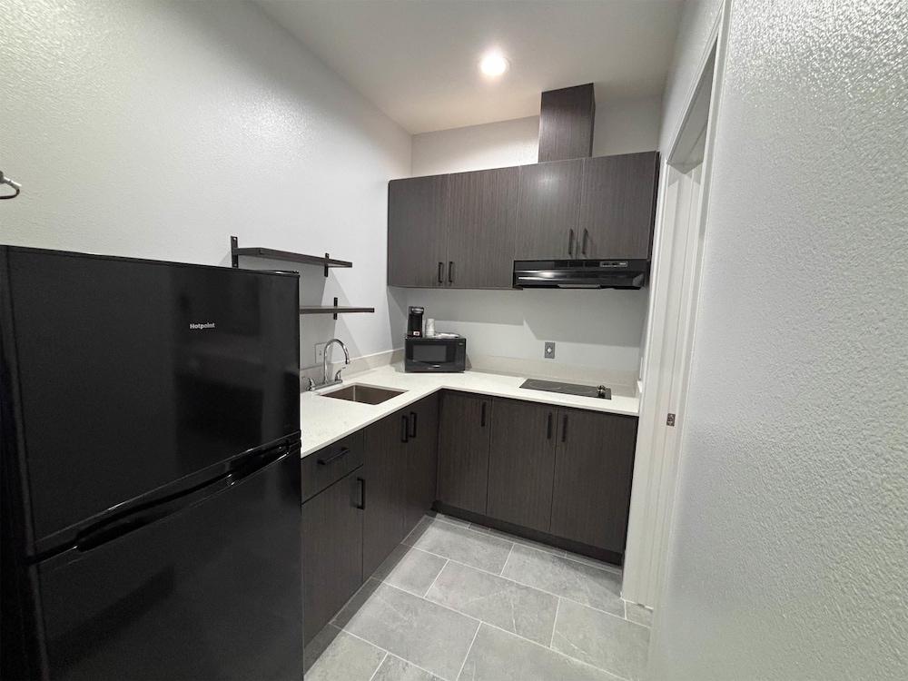 Studio 6 – Humble, Tx photo 2