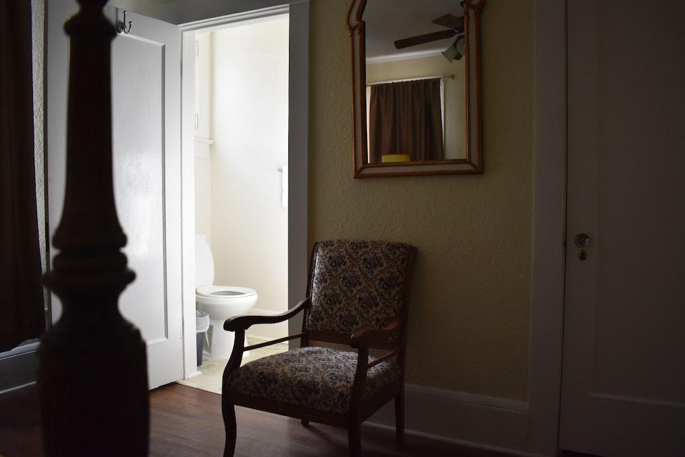 The DeLand Hotel photo 22