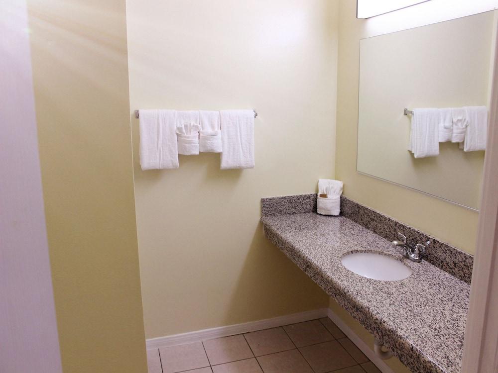 Pasadena Rose Inn photo 11