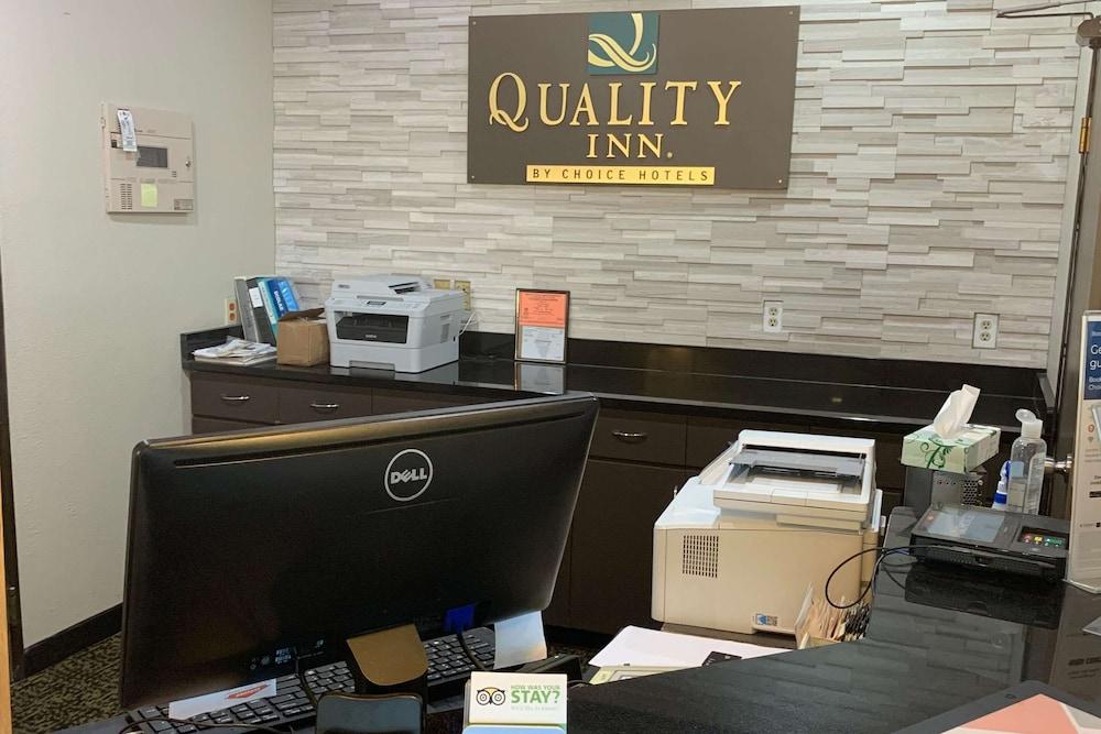 Quality Inn Forsyth - Decatur photo 6
