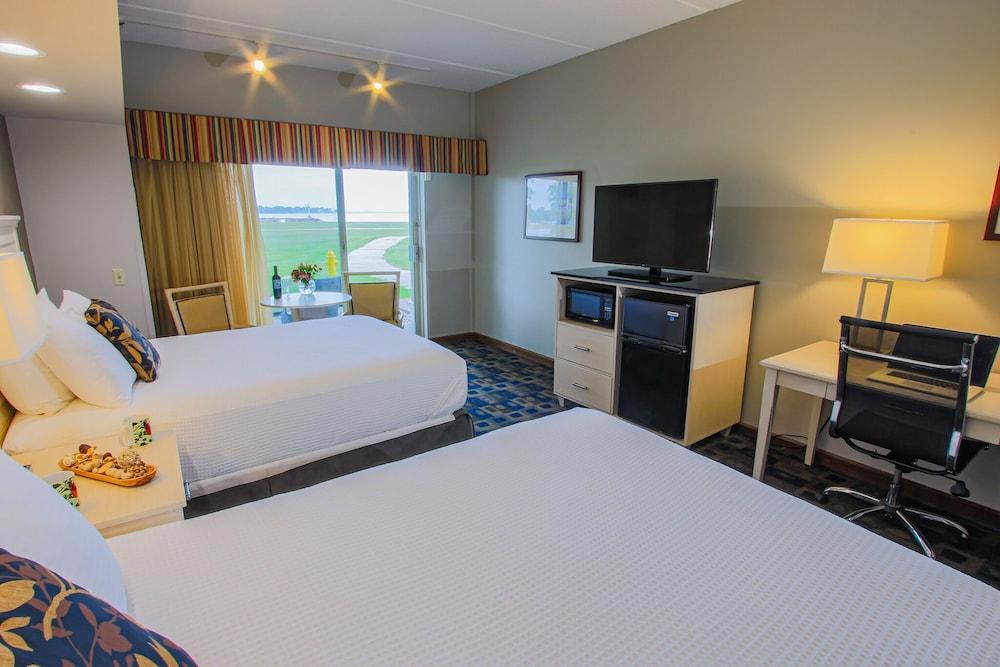 Maumee Bay Lodge and Conference Center photo 16