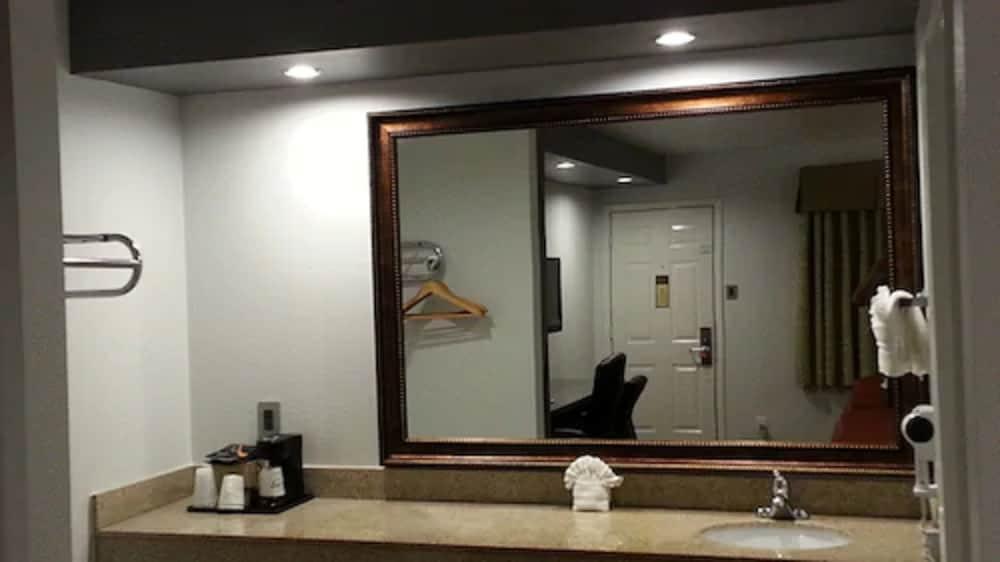 12 Oaks Hotel photo 7
