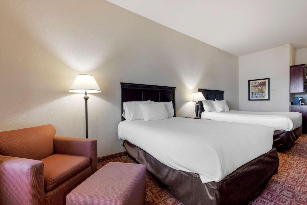 Lake Texoma Inn and Suites to match IHG photo 30