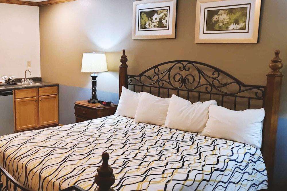 Coratel Inn & Suites By Jasper McCook photo 9