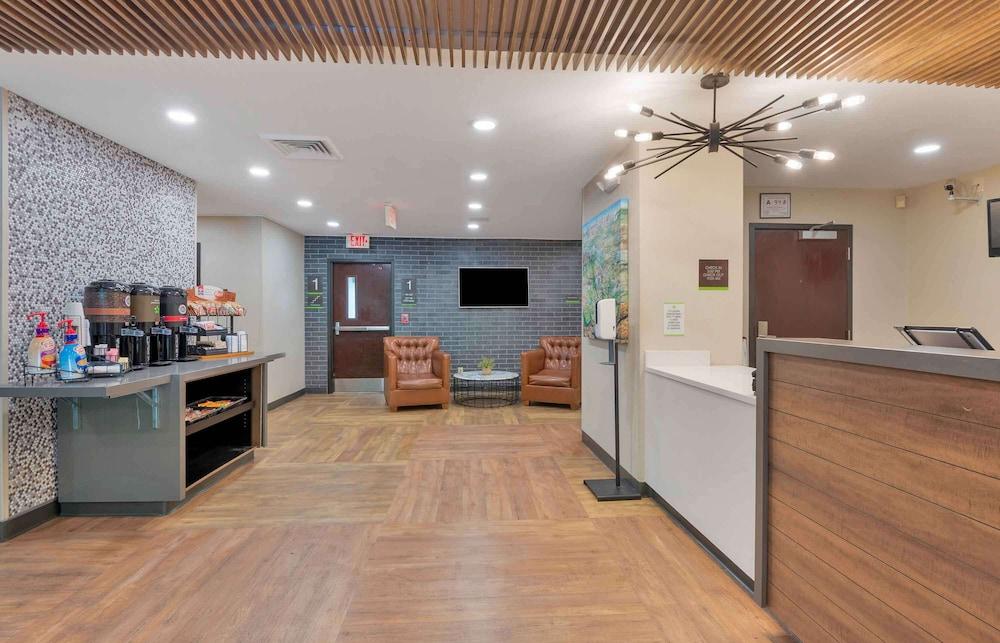 Extended Stay America Select Suites - Charlotte - Tyvola Rd. photo 5
