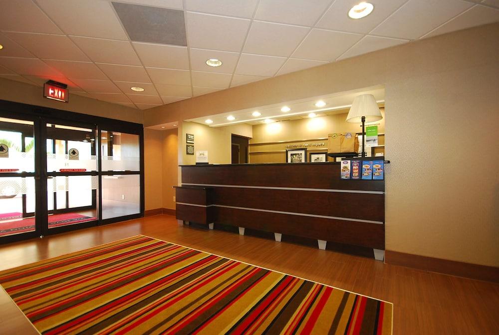 Hampton Inn Fort Myers-Airport & I-75 photo 26