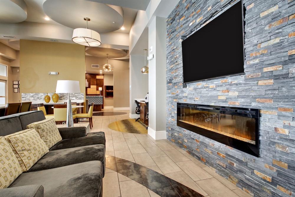 Holiday Inn Express Hotel & Suites Albany by IHG photo 43