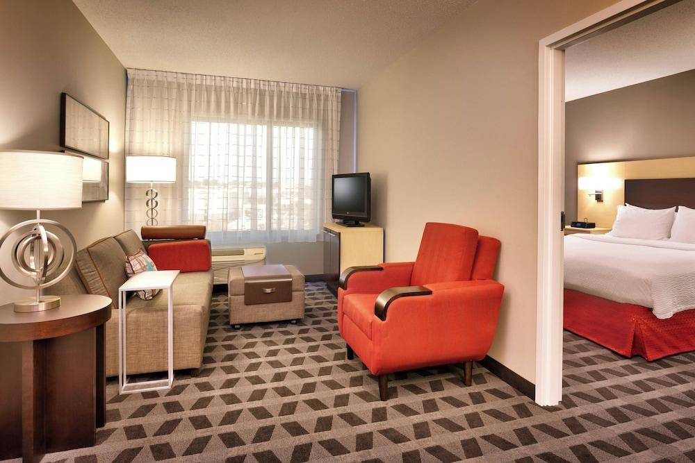 TownePlace Suites by Marriott Omaha West photo 25