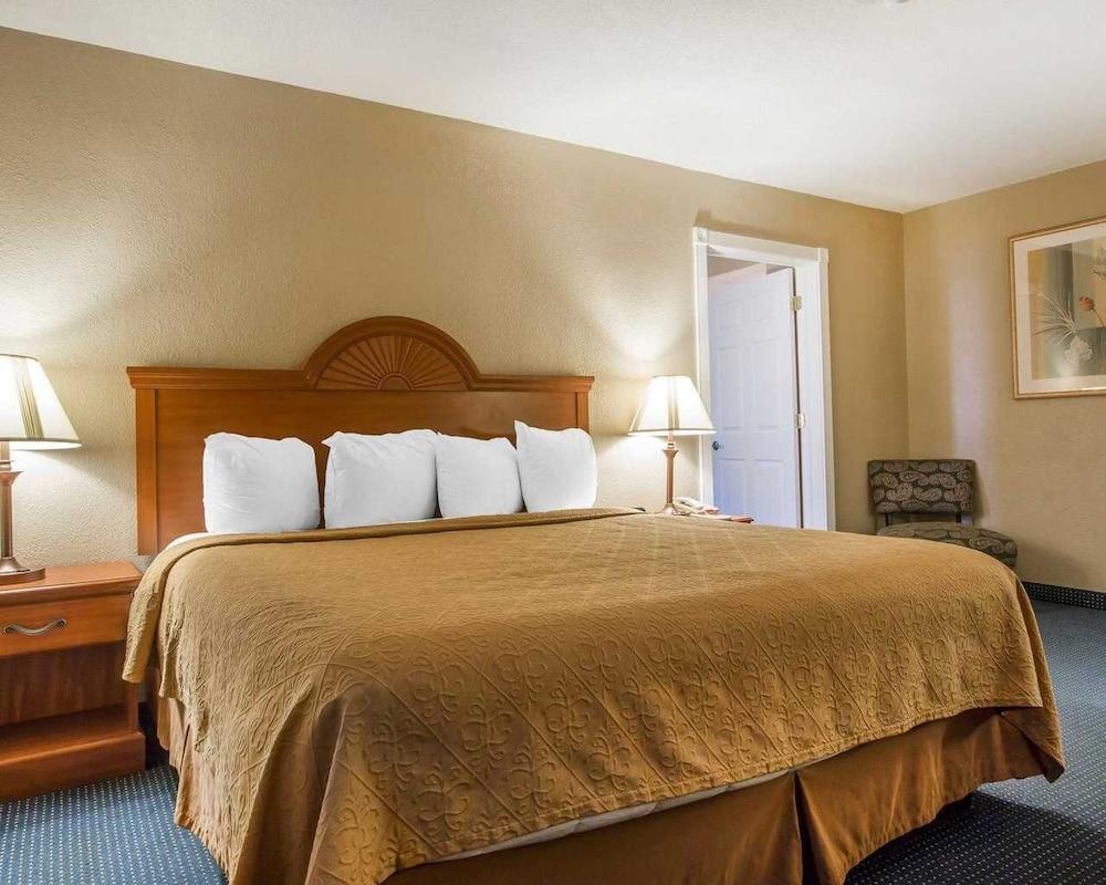 St. Lawrence Hotel photo 3