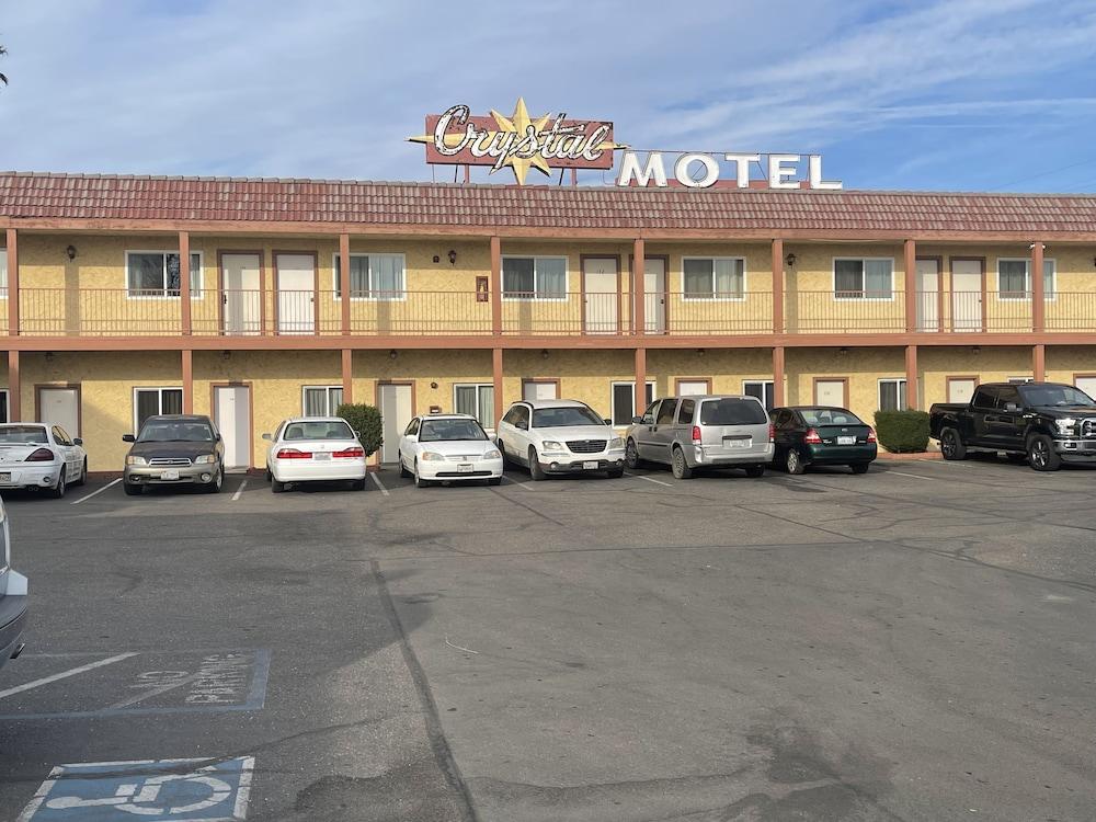 CRYSTAL MOTEL photo 10