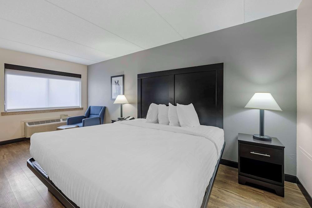 Best Western Shelbyville Inn and Suites Celebration Inn photo 10