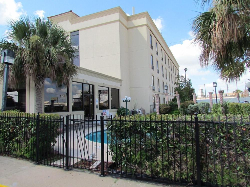 Great Value Inn photo 1
