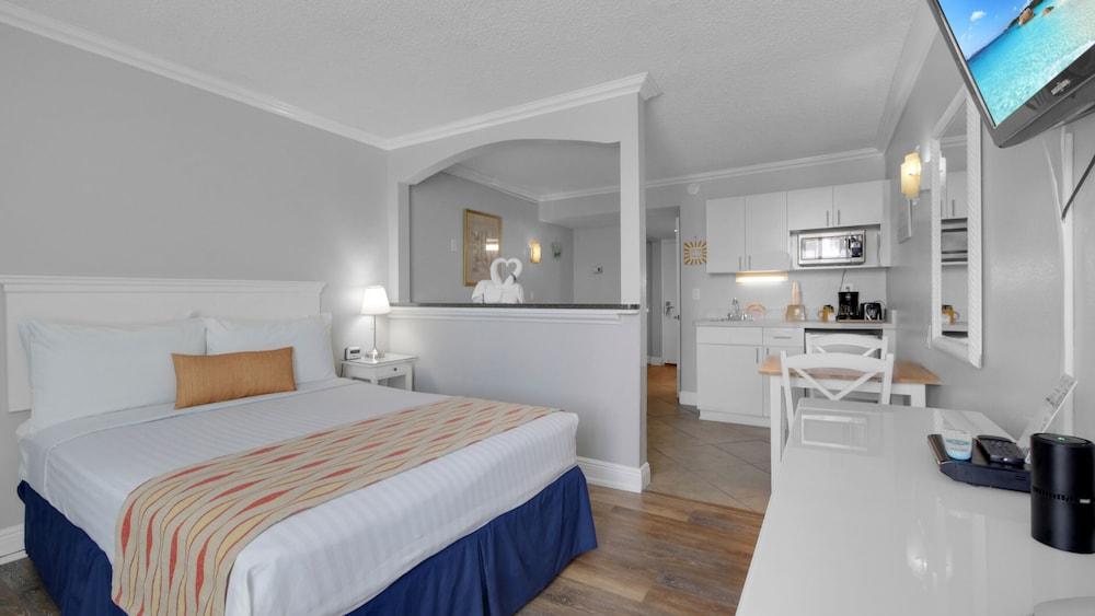 Pelican Pointe Clearwater Beach Hotel photo 10