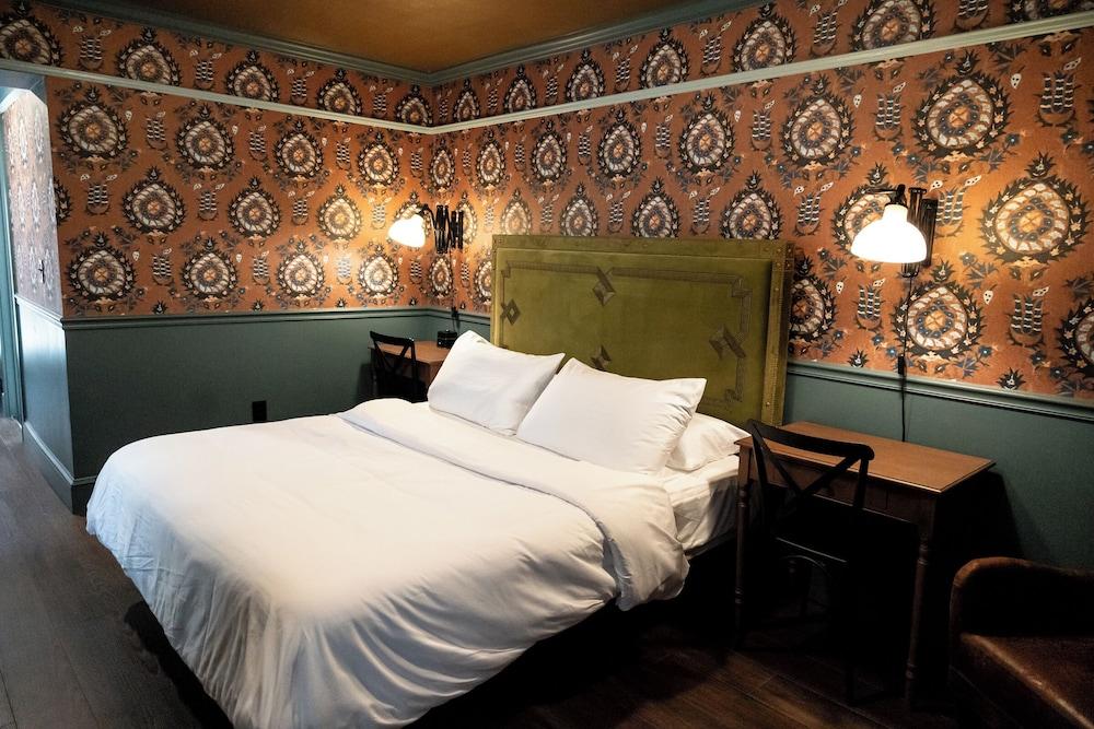 The Gas Lamp Hotel photo 22