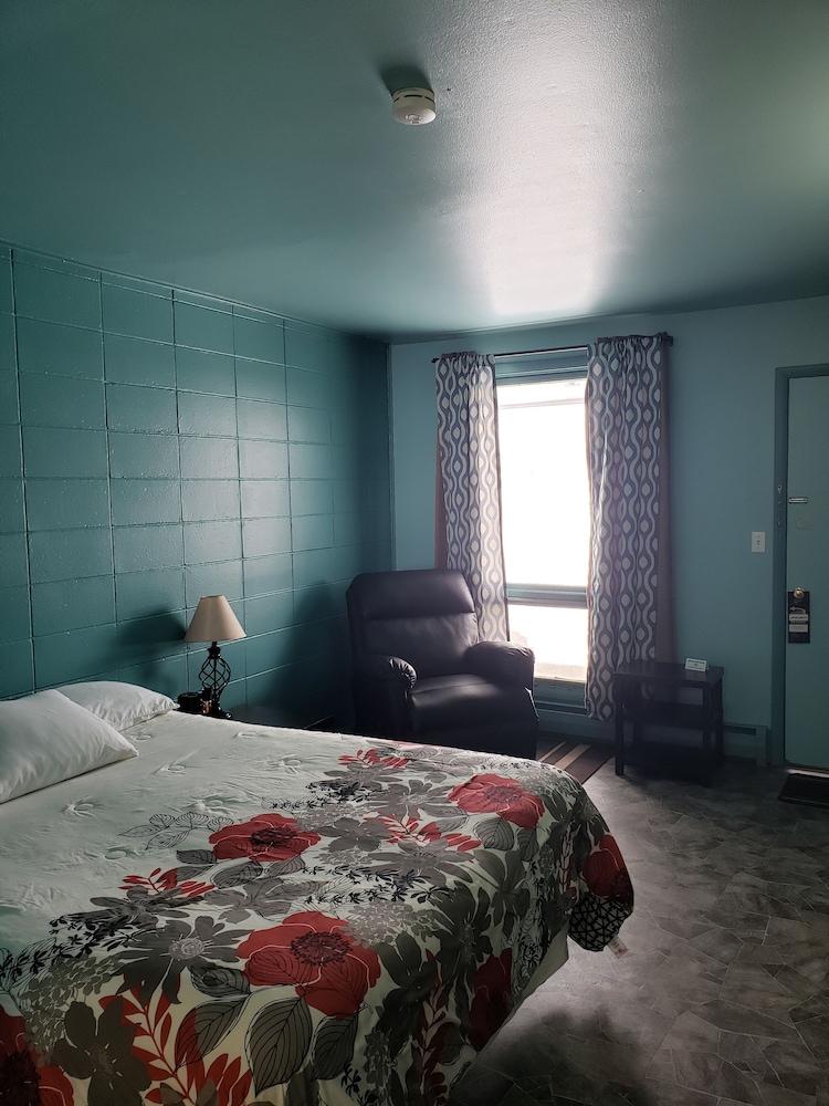 Viking Inn photo 10