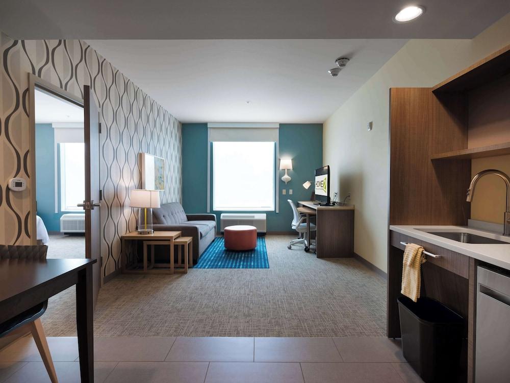 Home2 Suites by Hilton Joplin, MO photo 12