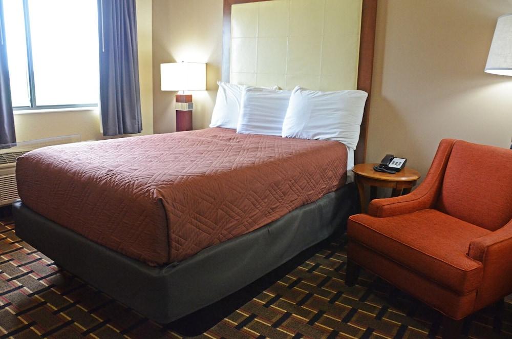 Heritage Grand Inn photo 53