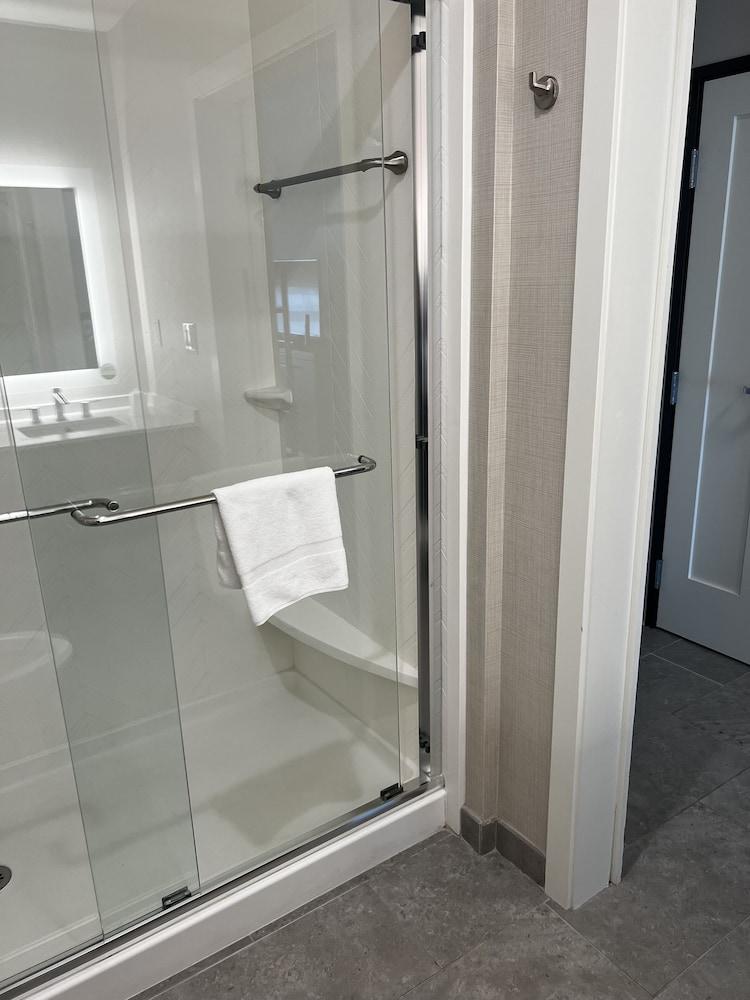 Holiday Inn & Suites Houston NW - Willowbrook by IHG photo 36