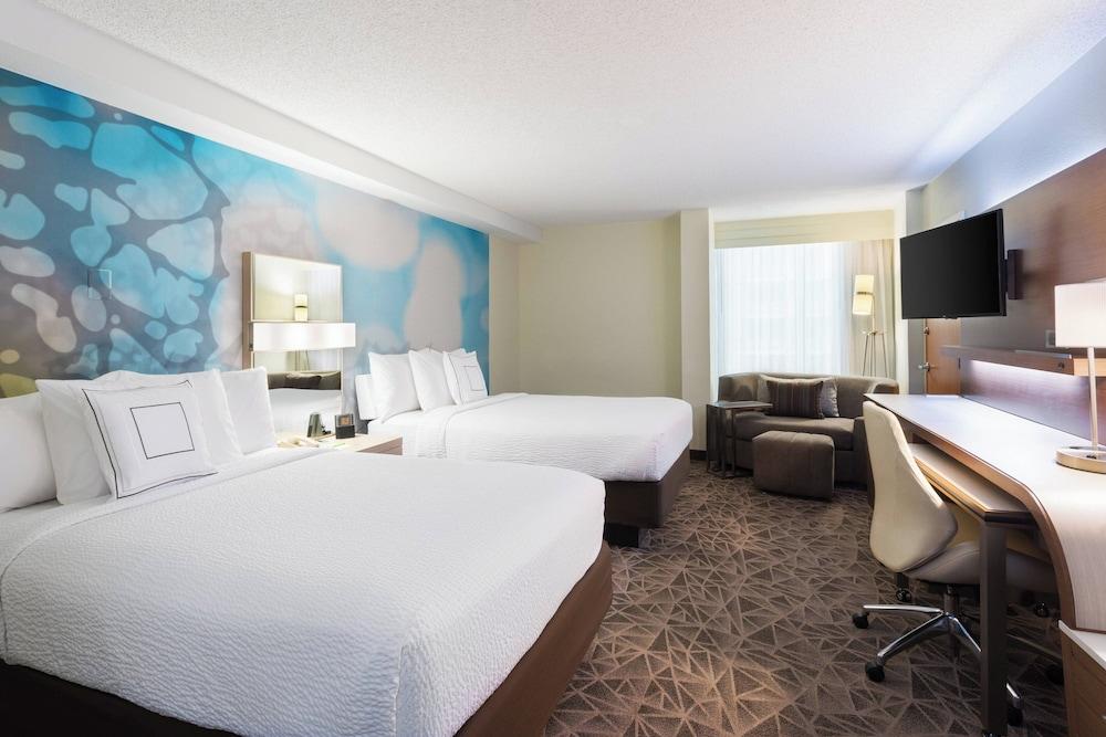 Courtyard by Marriott Miami Downtown photo 34