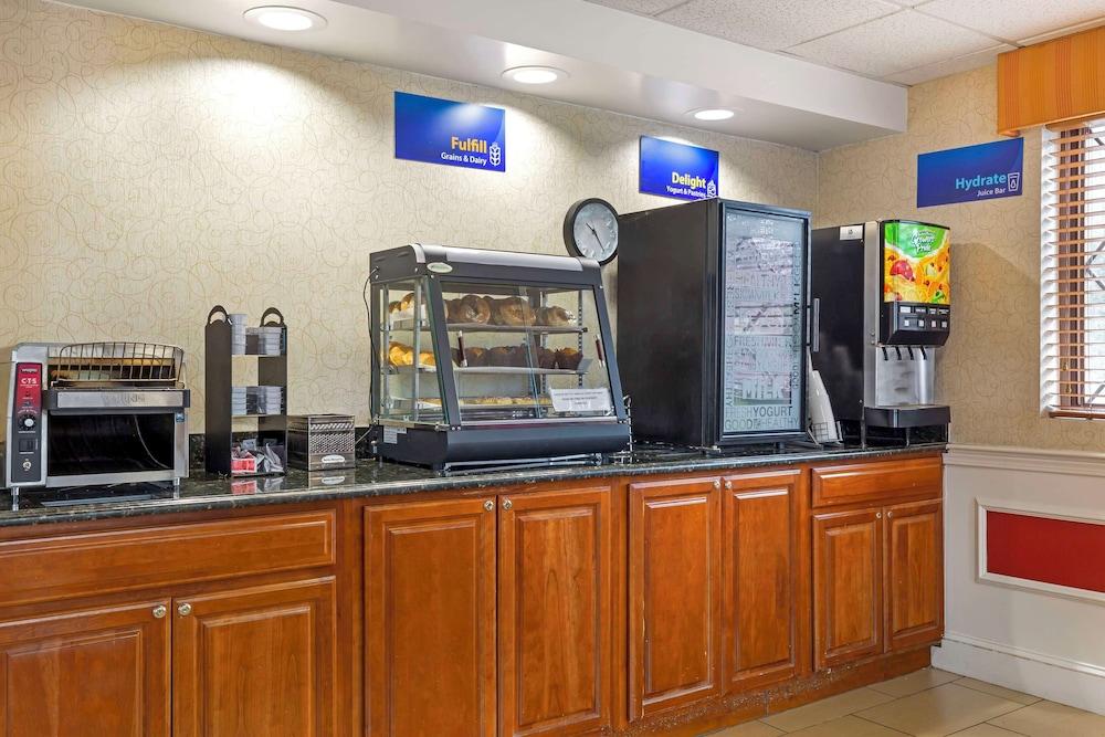 Best Western The Inn at Sharon/Foxboro photo 41