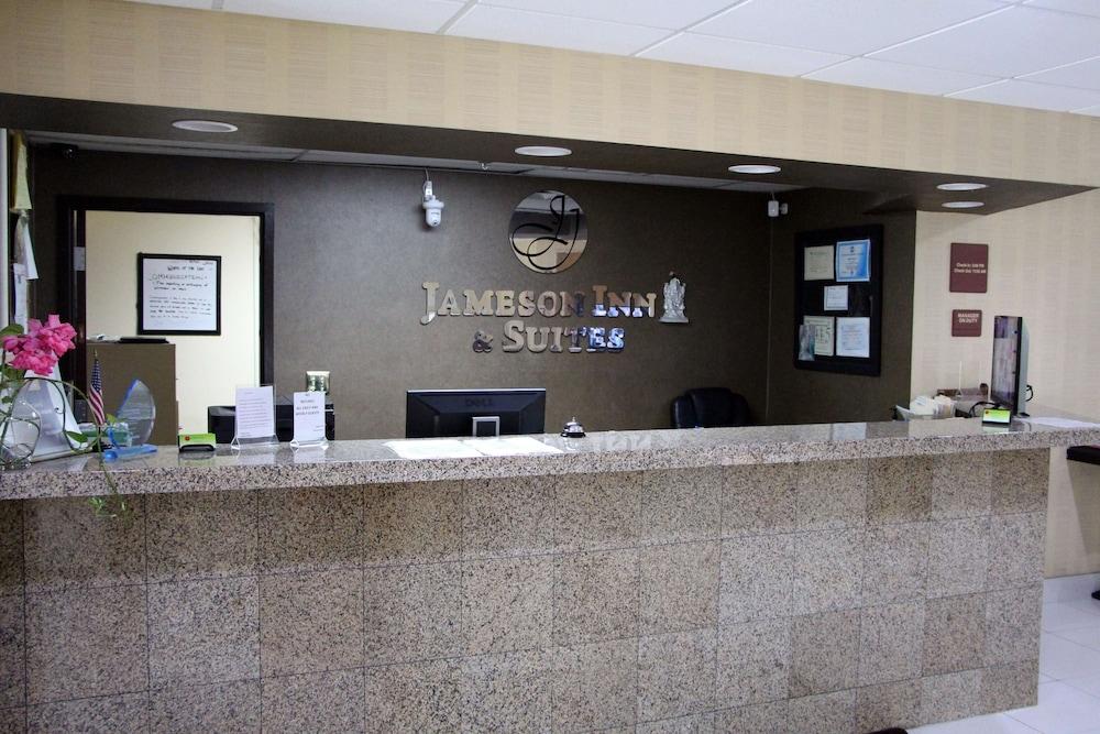 Jameson Inn and Suites Riverdale photo 38