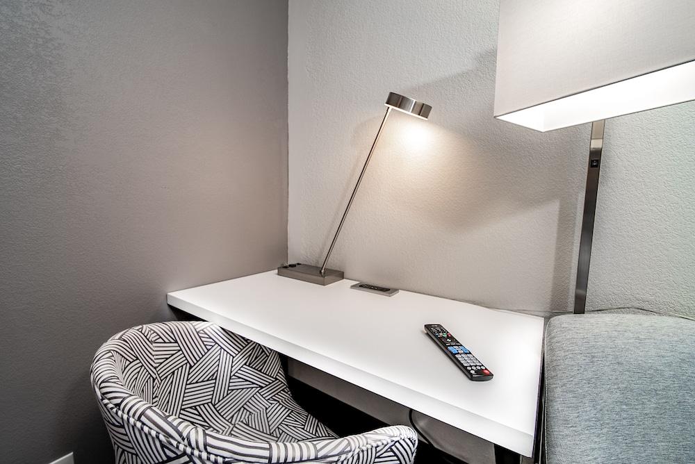 Comfort Inn & Suites Wyomissing/Reading photo 18
