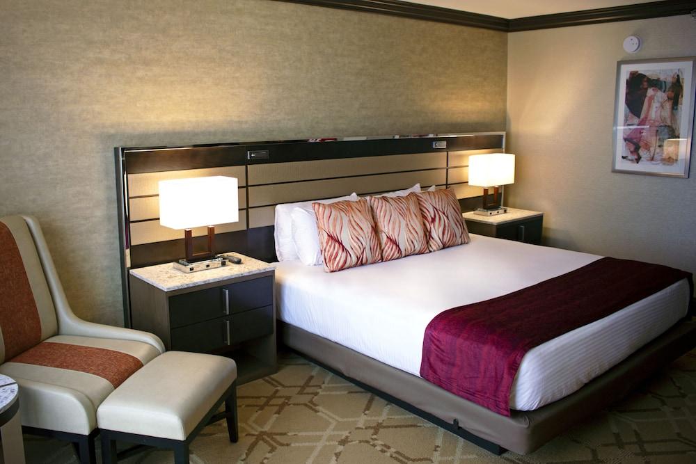 Ameristar Casino Hotel Kansas City photo 3