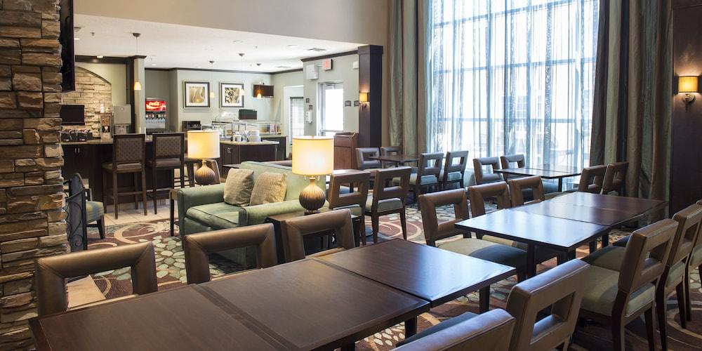 Staybridge Suites Fargo by IHG photo 33