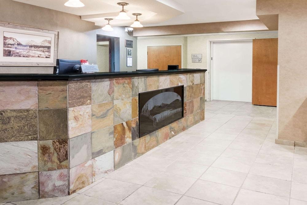 Ramada by Wyndham Frisco photo 3