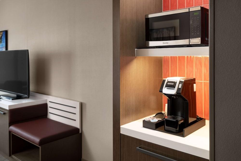 Hilton Garden Inn Visalia, Ca photo 15