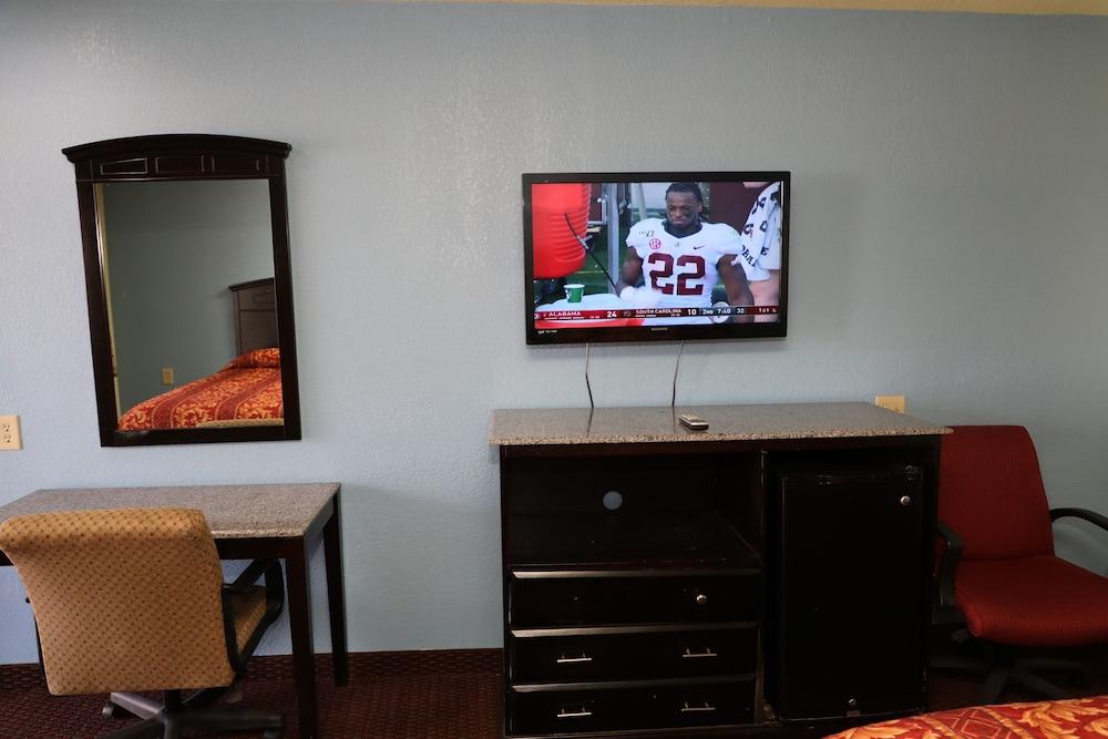 Budget Inn photo 7