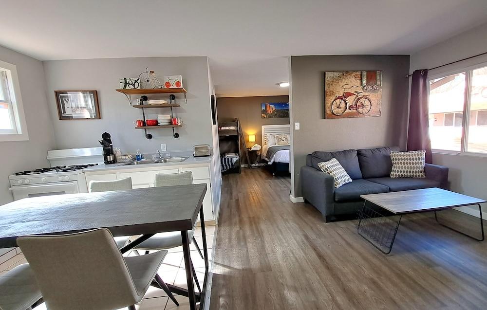 Buffalo Lodge Bicycle Resort photo 65