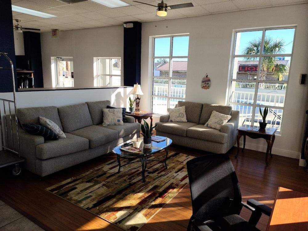 Baymont by Wyndham Marianna photo 5