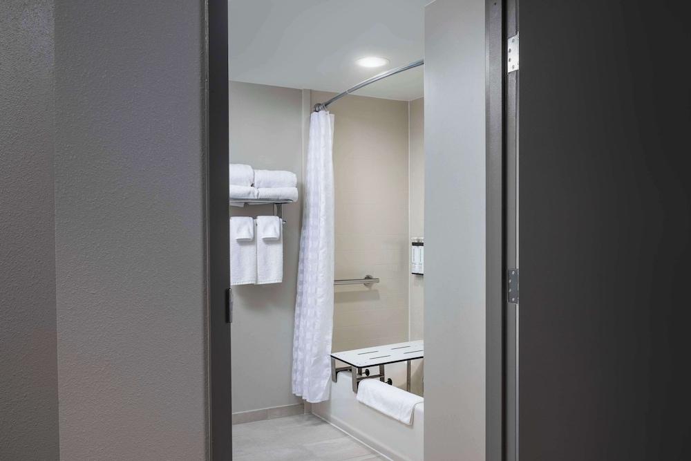 Hyatt Place El Paso Airport photo 18