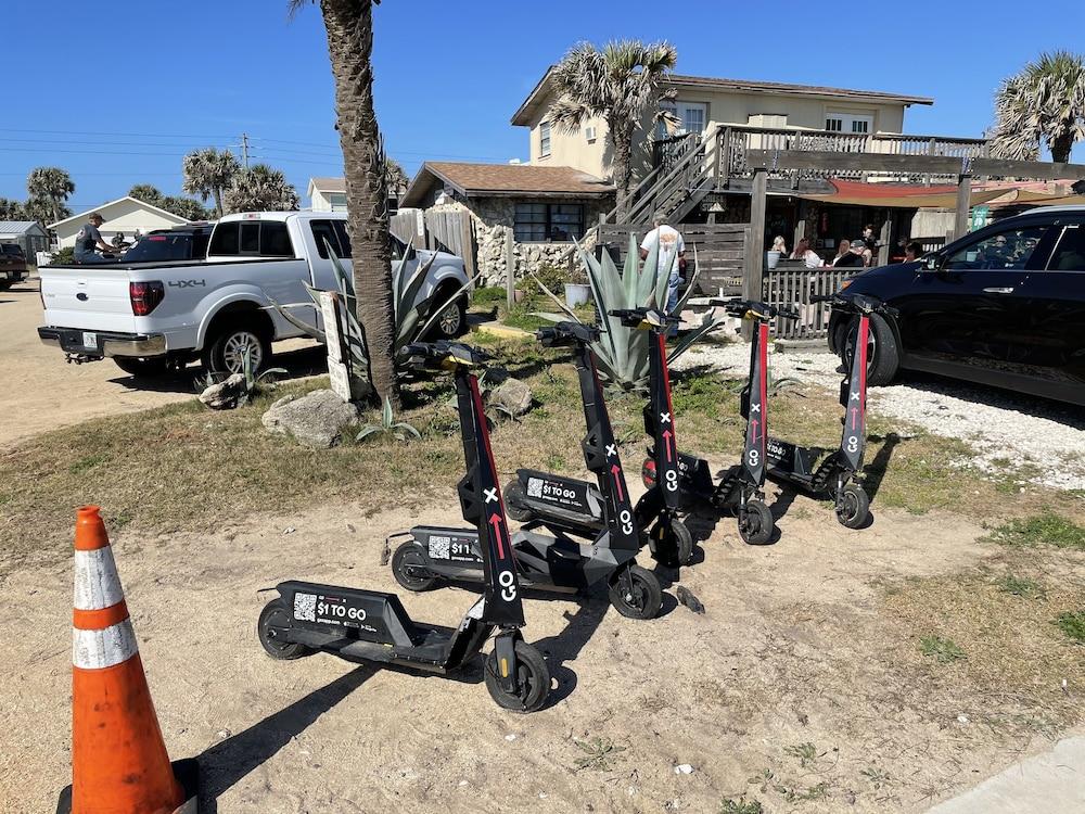 Beach Front Motel photo 11
