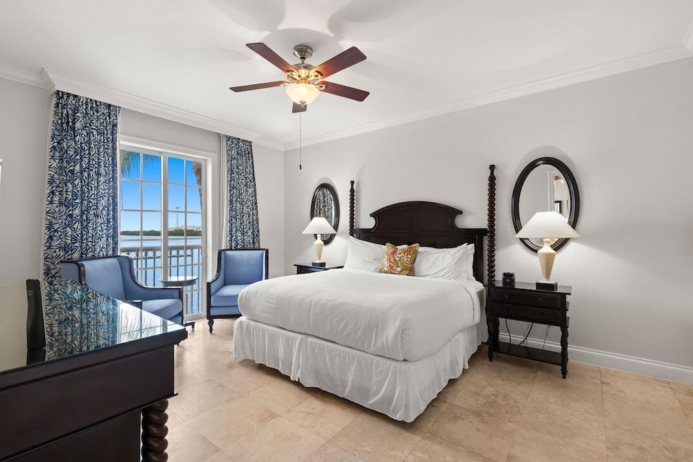 Ocean Front 1BR Suite With Direct Beach Access photo 28