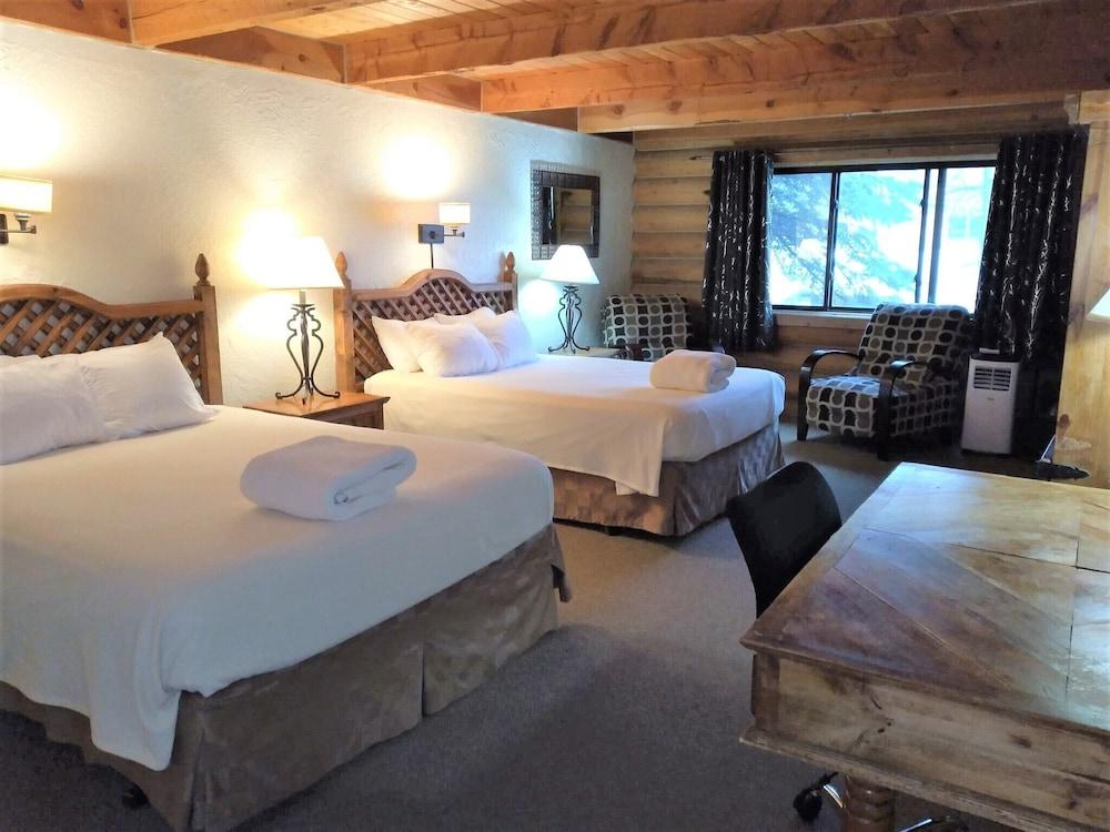 The Boulder Creek Lodge photo 14