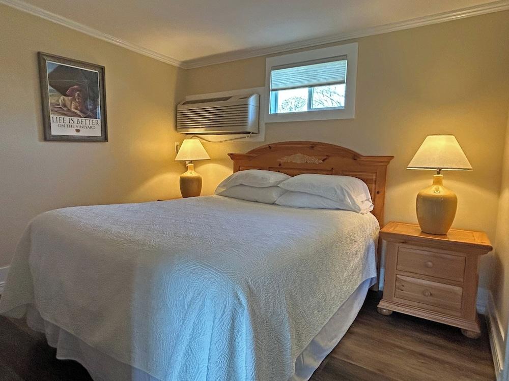 The Island Inn on Martha's Vineyard photo 2