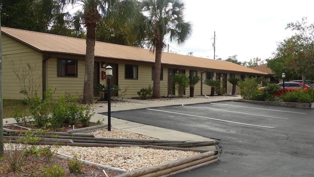 Budget Inn photo 23
