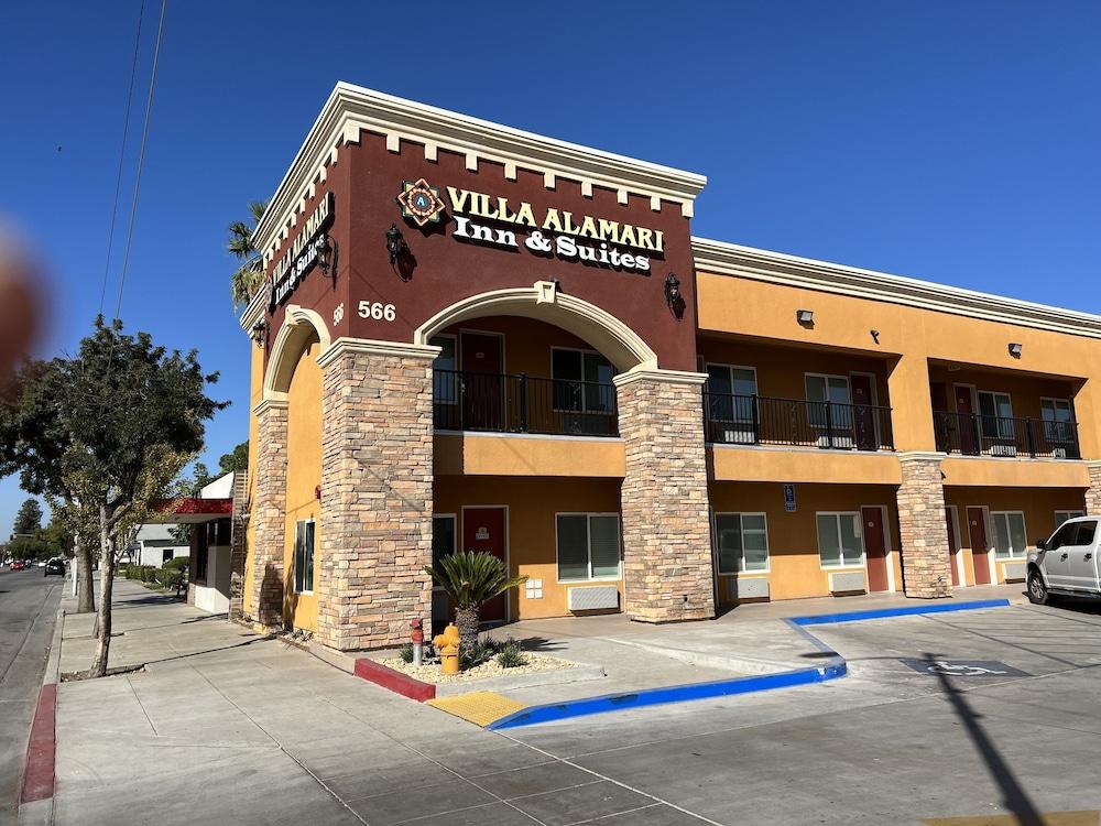 Villa Alamari Inn And Suites photo 15