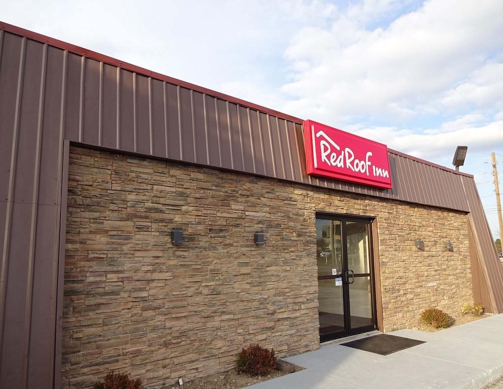 Red Roof Inn Indianapolis - Castleton photo 9