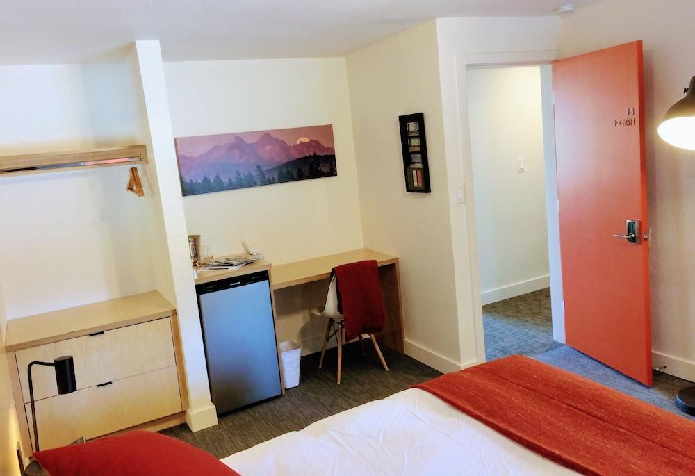 Heliotrope Hotel photo 13