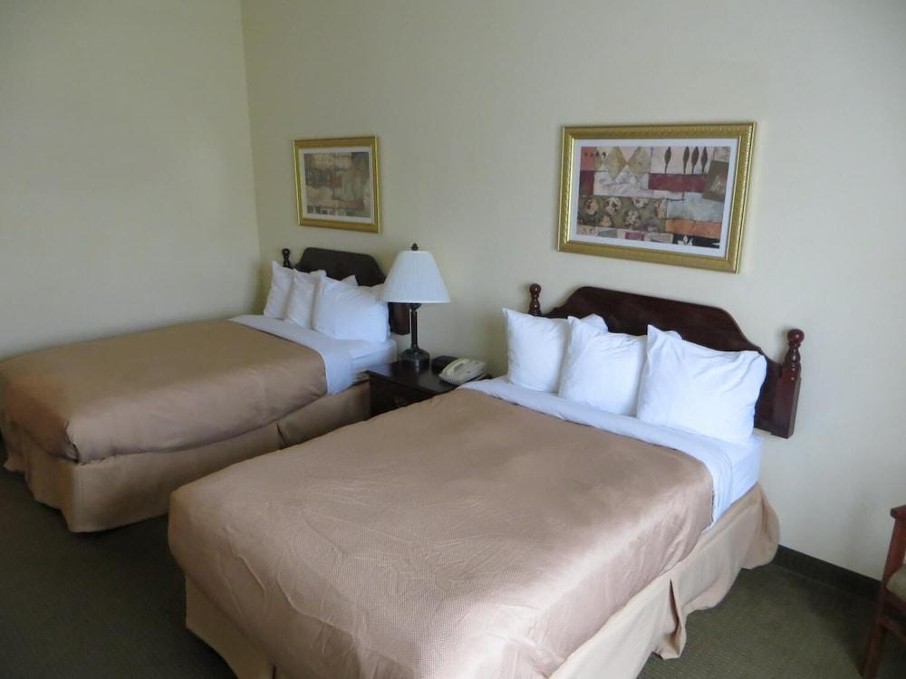 Quality Inn Winder photo 8