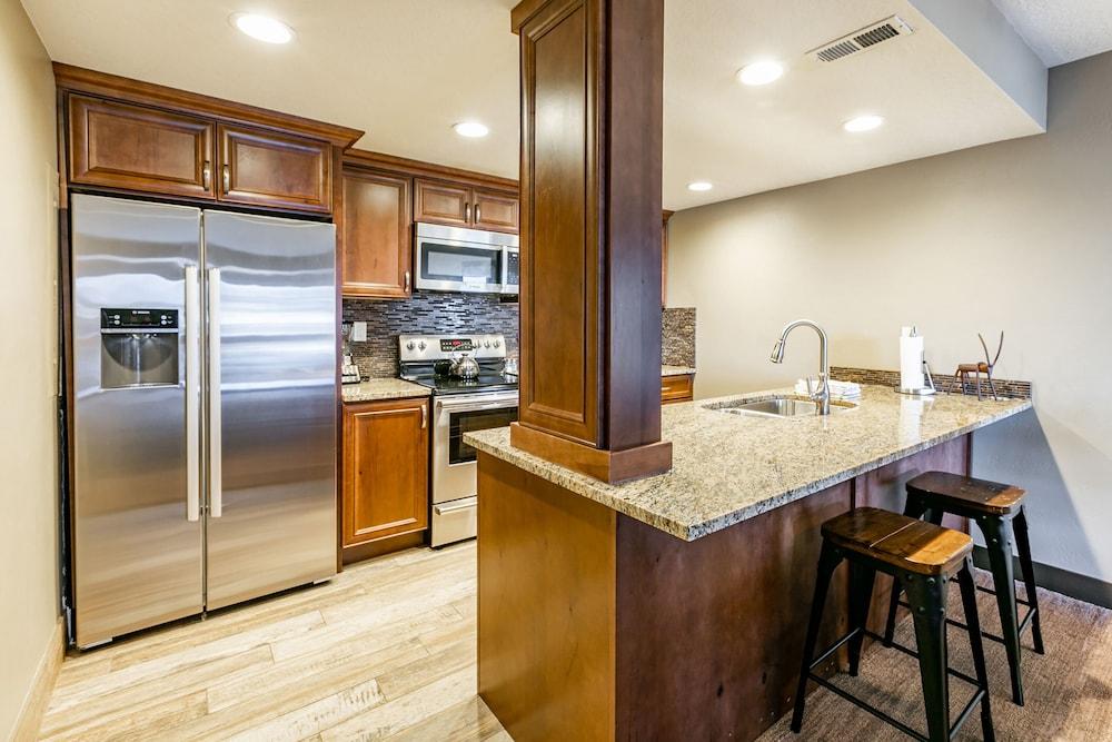 Shadow Ridge by All Seasons Resort Lodging photo 70