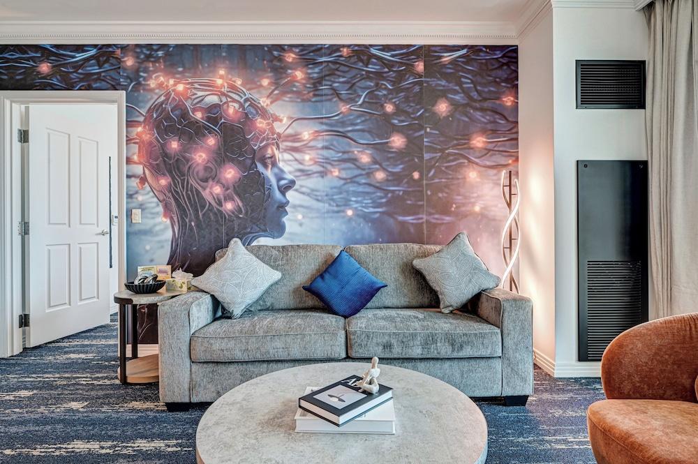 Suite Hub LV at Signature Sphere View photo 57